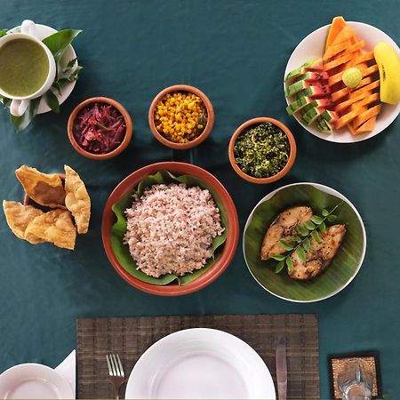 Chandra Villa Ayurveda Resort Бентота Экстерьер фото