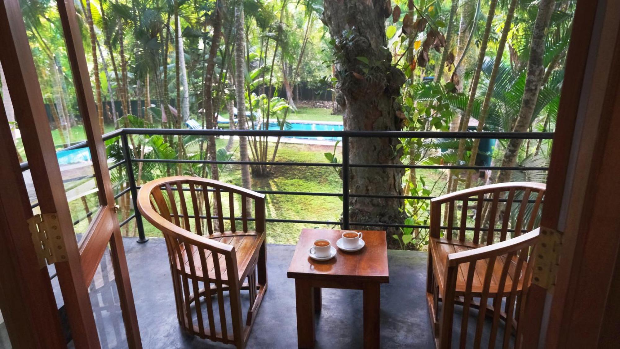 Chandra Villa Ayurveda Resort Бентота Экстерьер фото
