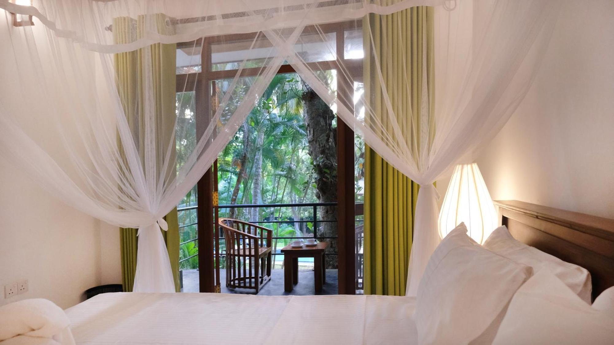 Chandra Villa Ayurveda Resort Бентота Экстерьер фото