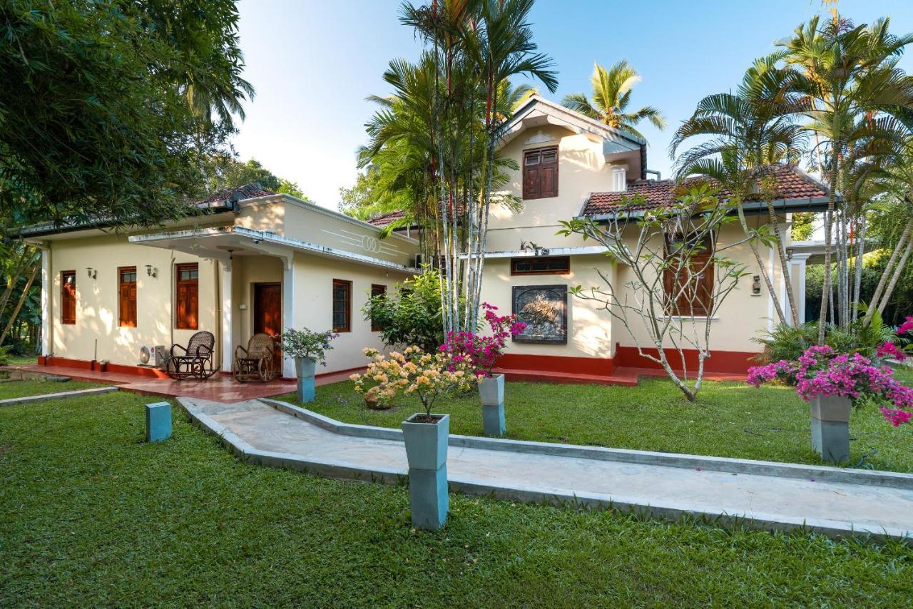 Chandra Villa Ayurveda Resort Бентота Экстерьер фото